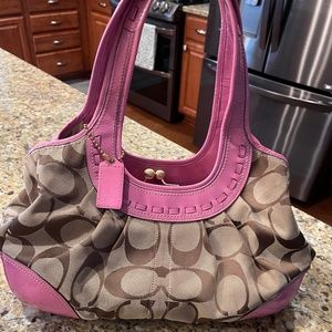 Cute Coach Purse!